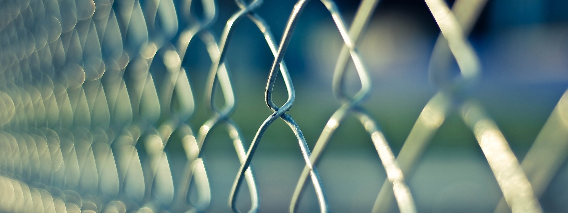 Kerítések, egyéb fémszerkezetek